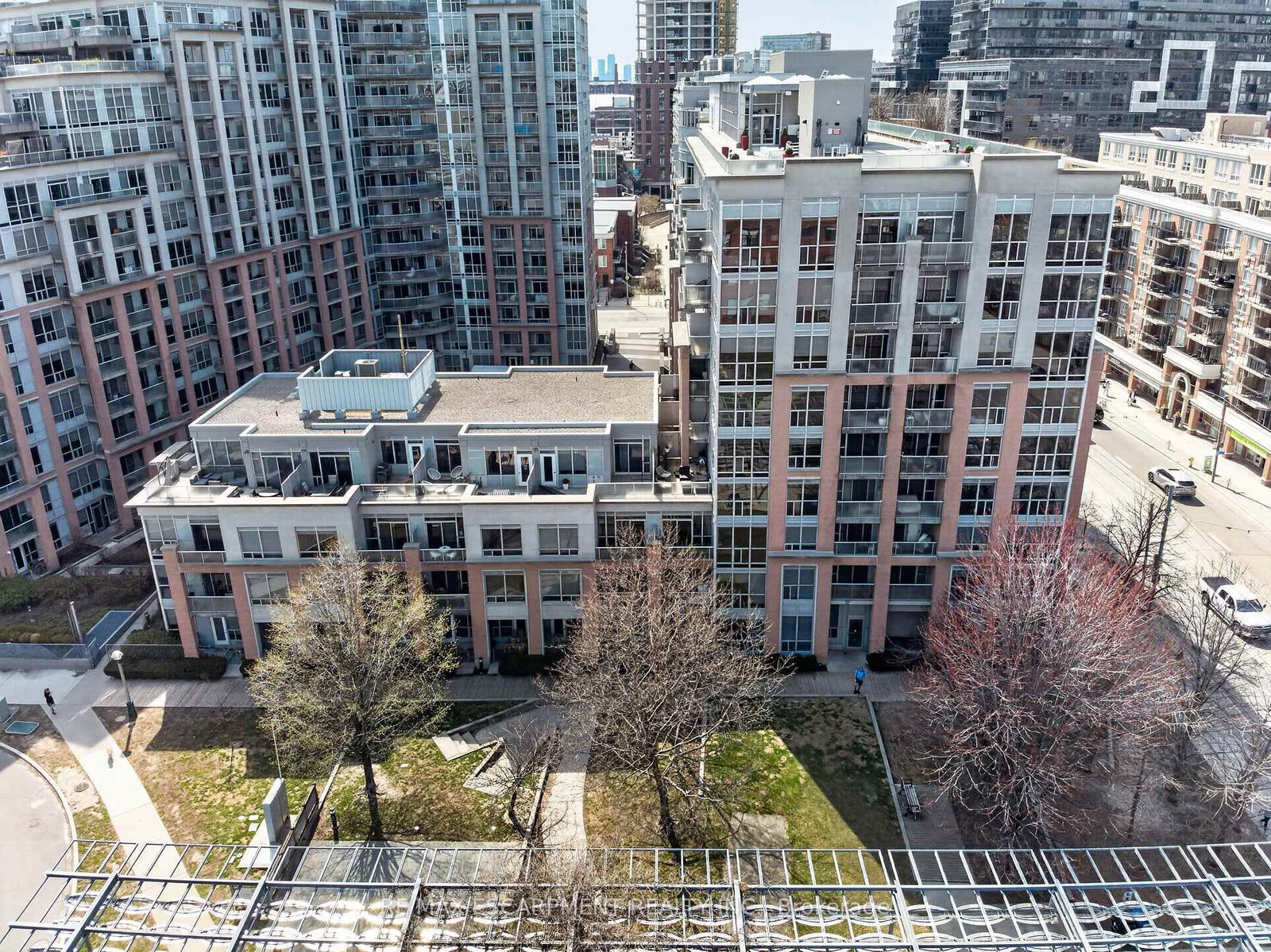 1005 King Street W, Unit 127 - Photo 48
