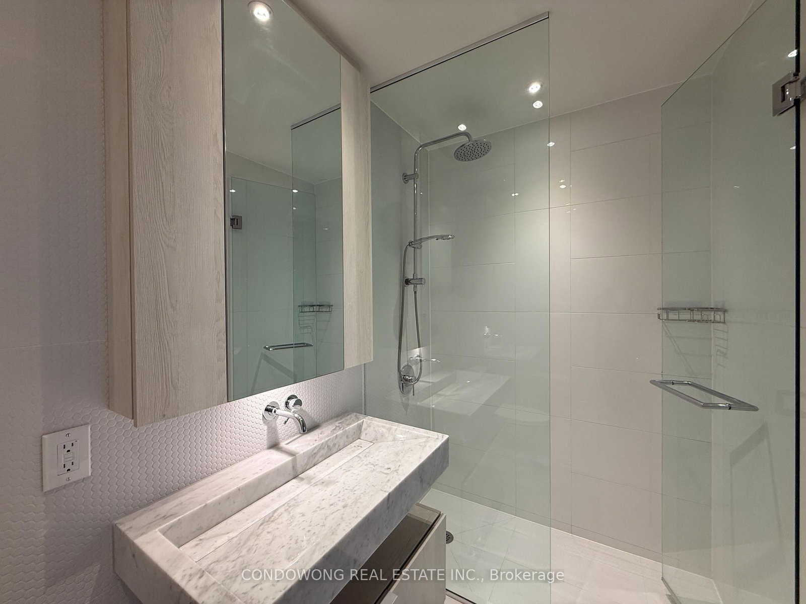11 Yorkville Avenue, Unit 1107 - Photo 6