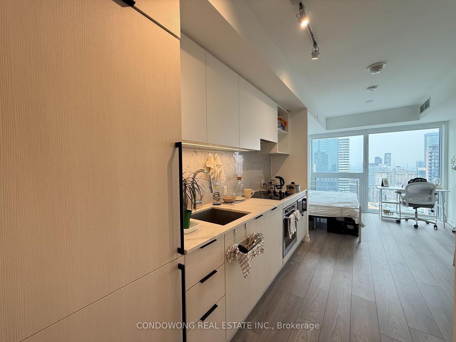 82 Dalhousie Street, Unit 4010 - Photo 3