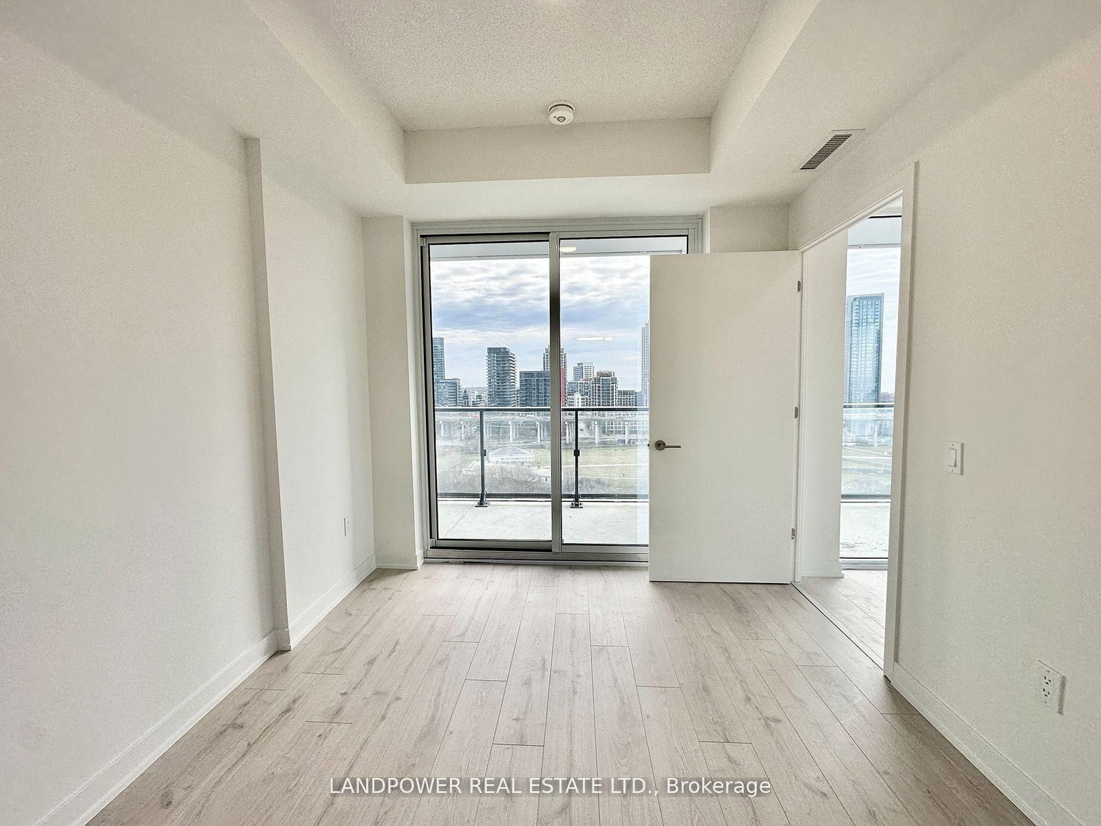 9 Tecumseth Street, Unit 1204 - Photo 11