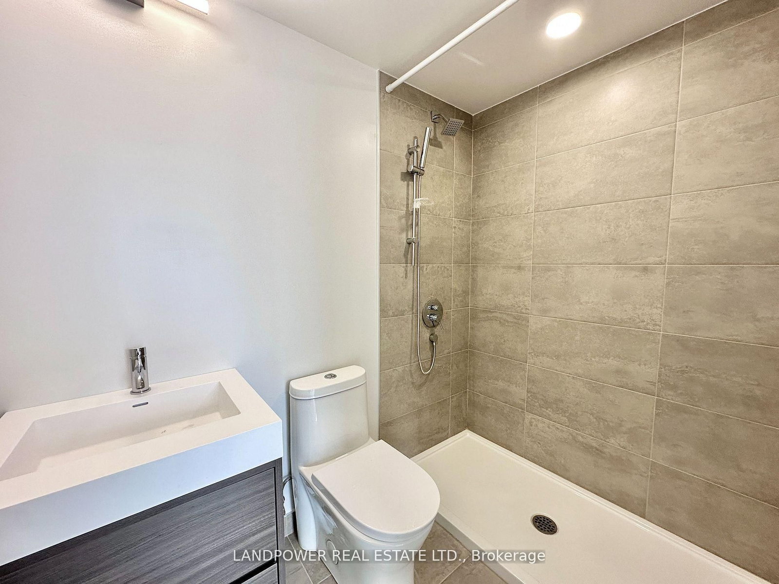 9 Tecumseth Street, Unit 1204 - Photo 12