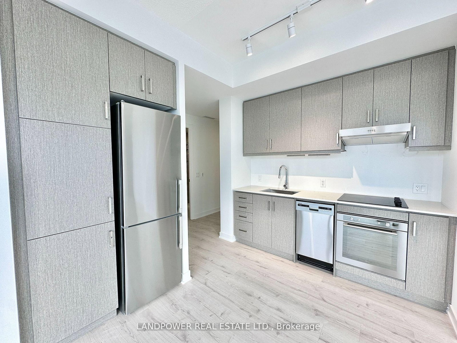 9 Tecumseth Street, Unit 1204 - Photo 6