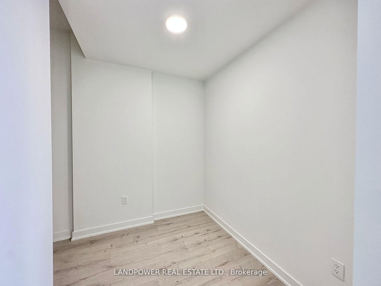 9 Tecumseth Street, Unit 1204 - Photo 7