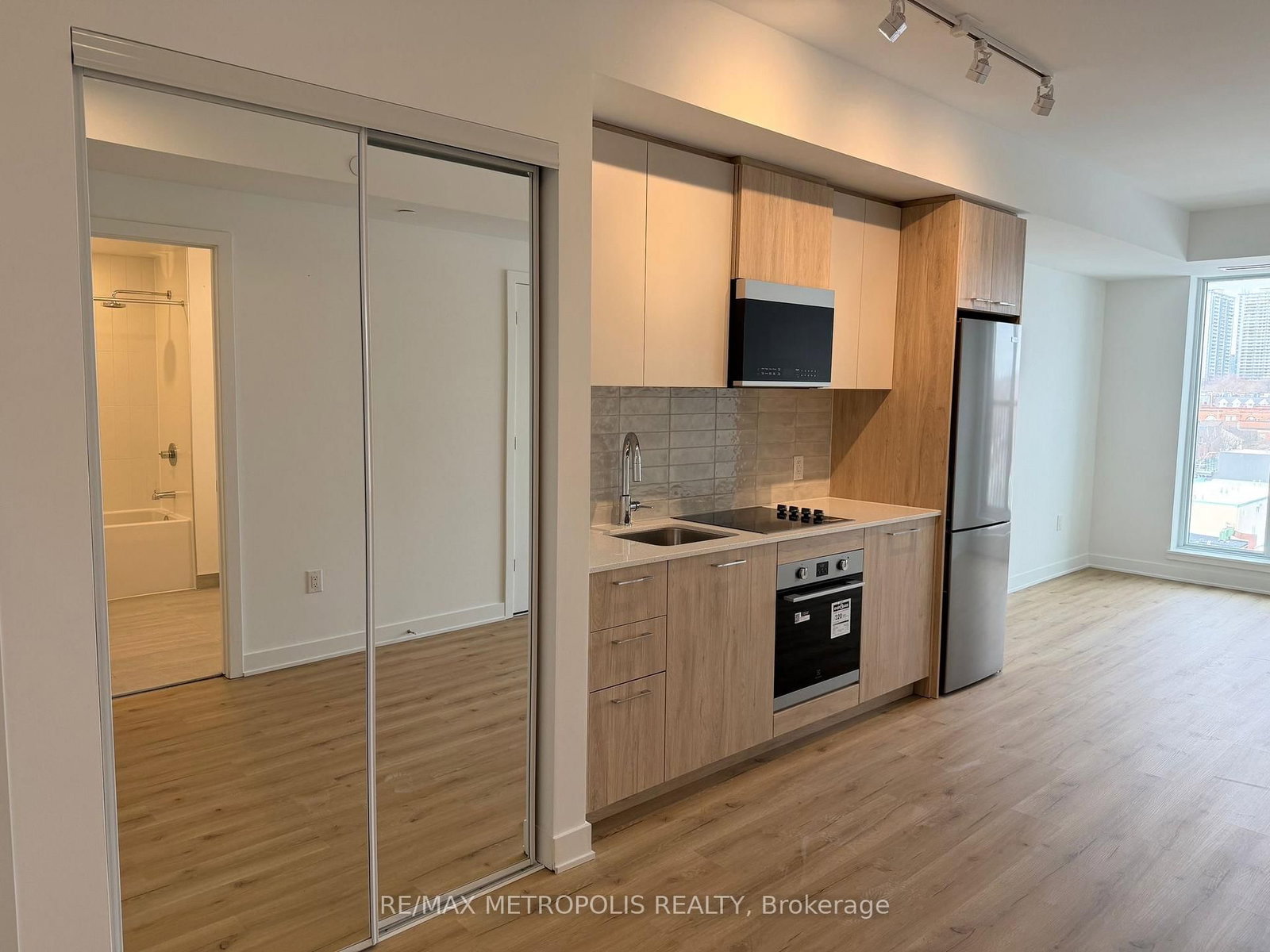 30 Dreamers Way, Unit 737 - Photo 3