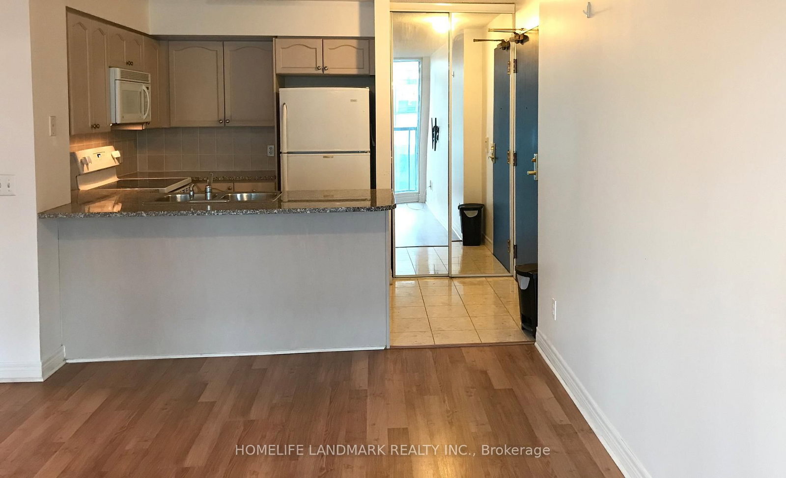 30 Grand Trunk Crescent, Unit 3607 - Photo 3