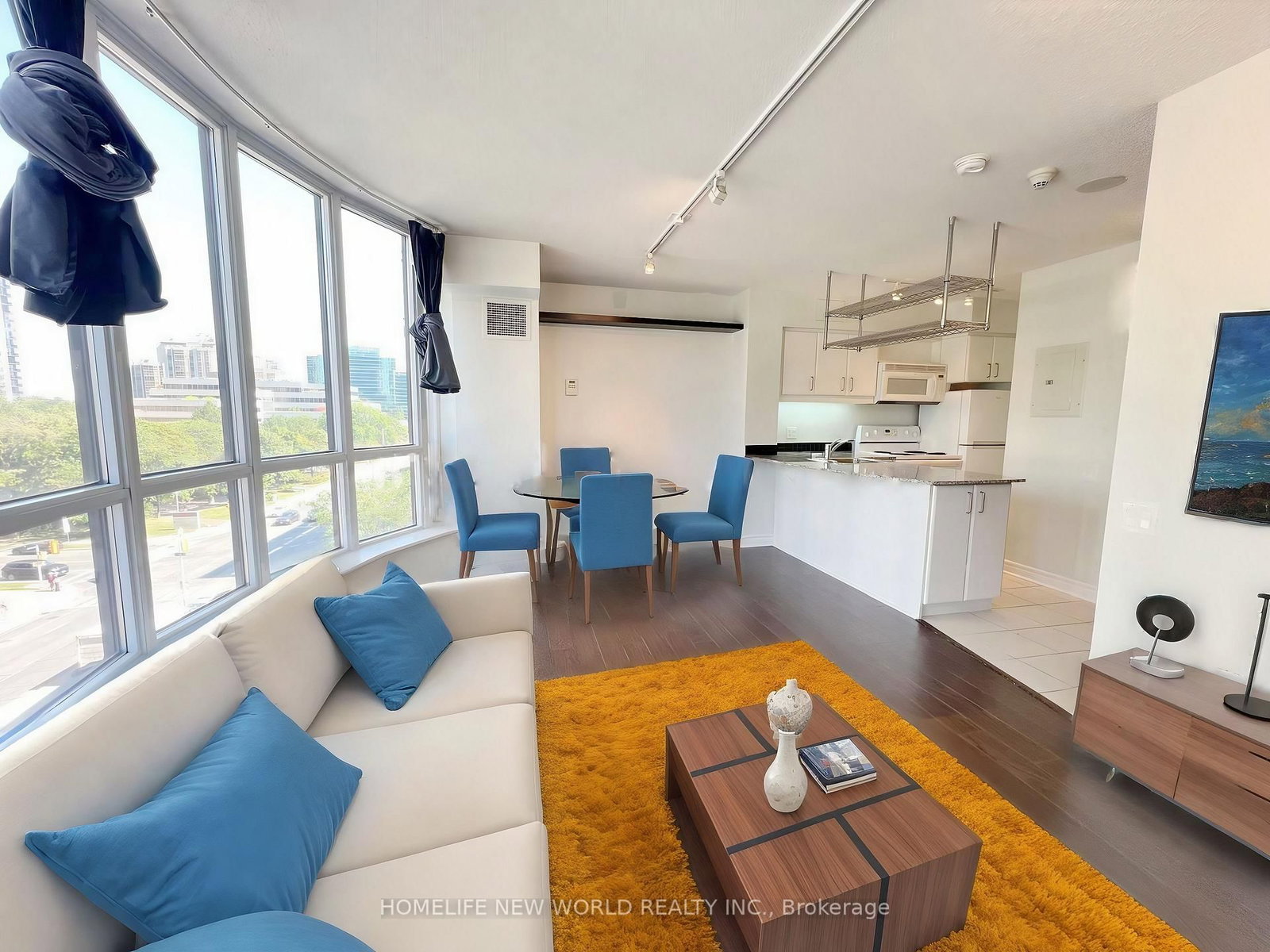 33 Sheppard Avenue E, Unit 609 - Photo 3