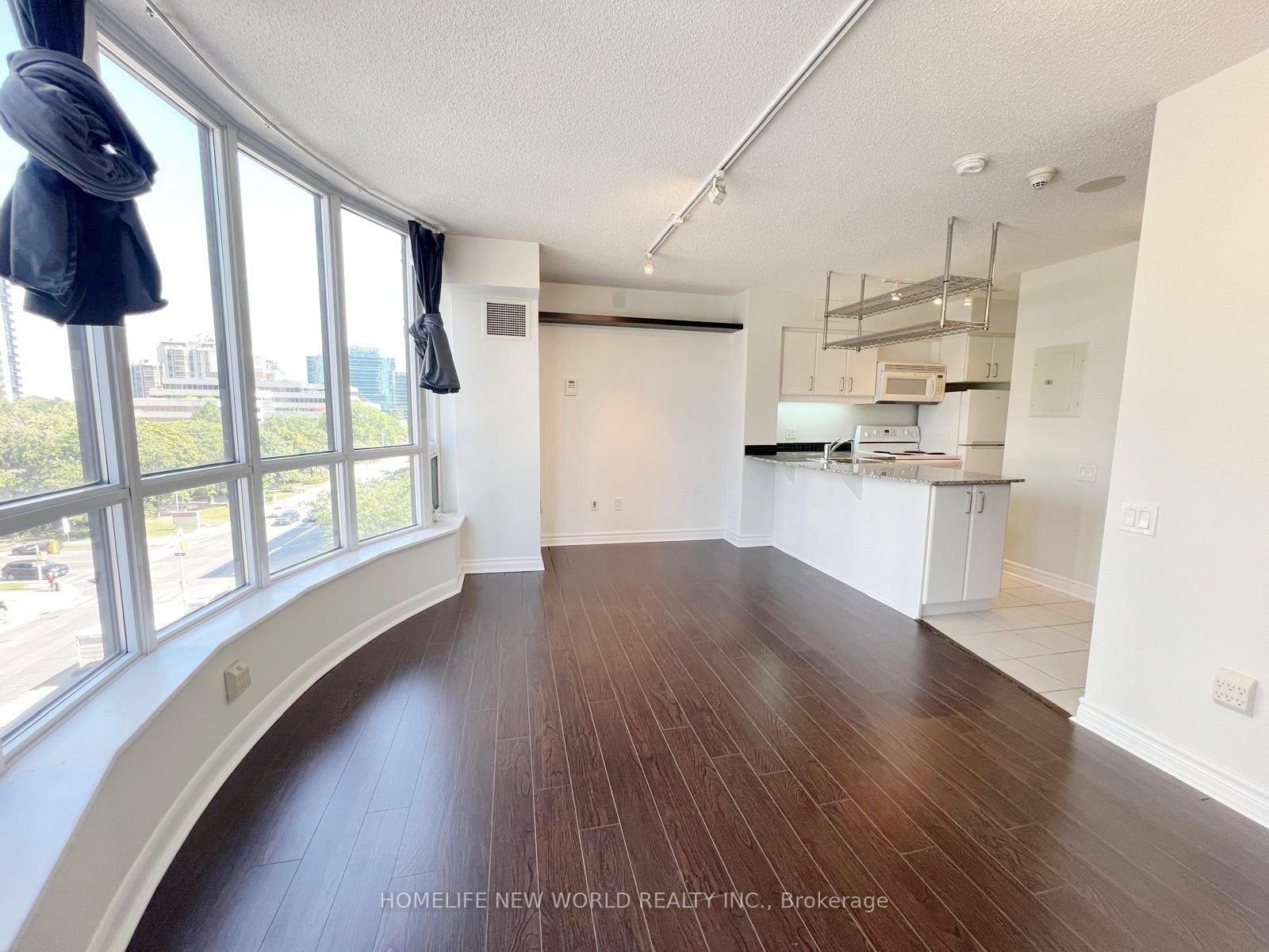 33 Sheppard Avenue E, Unit 609 - Photo 4