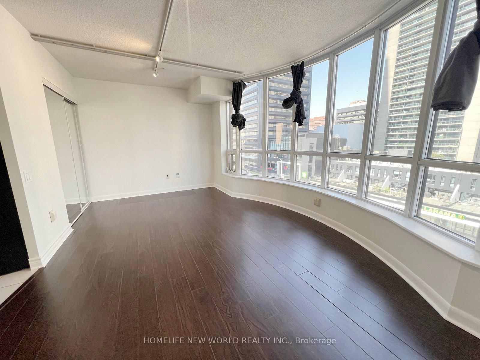 33 Sheppard Avenue E, Unit 609 - Photo 5