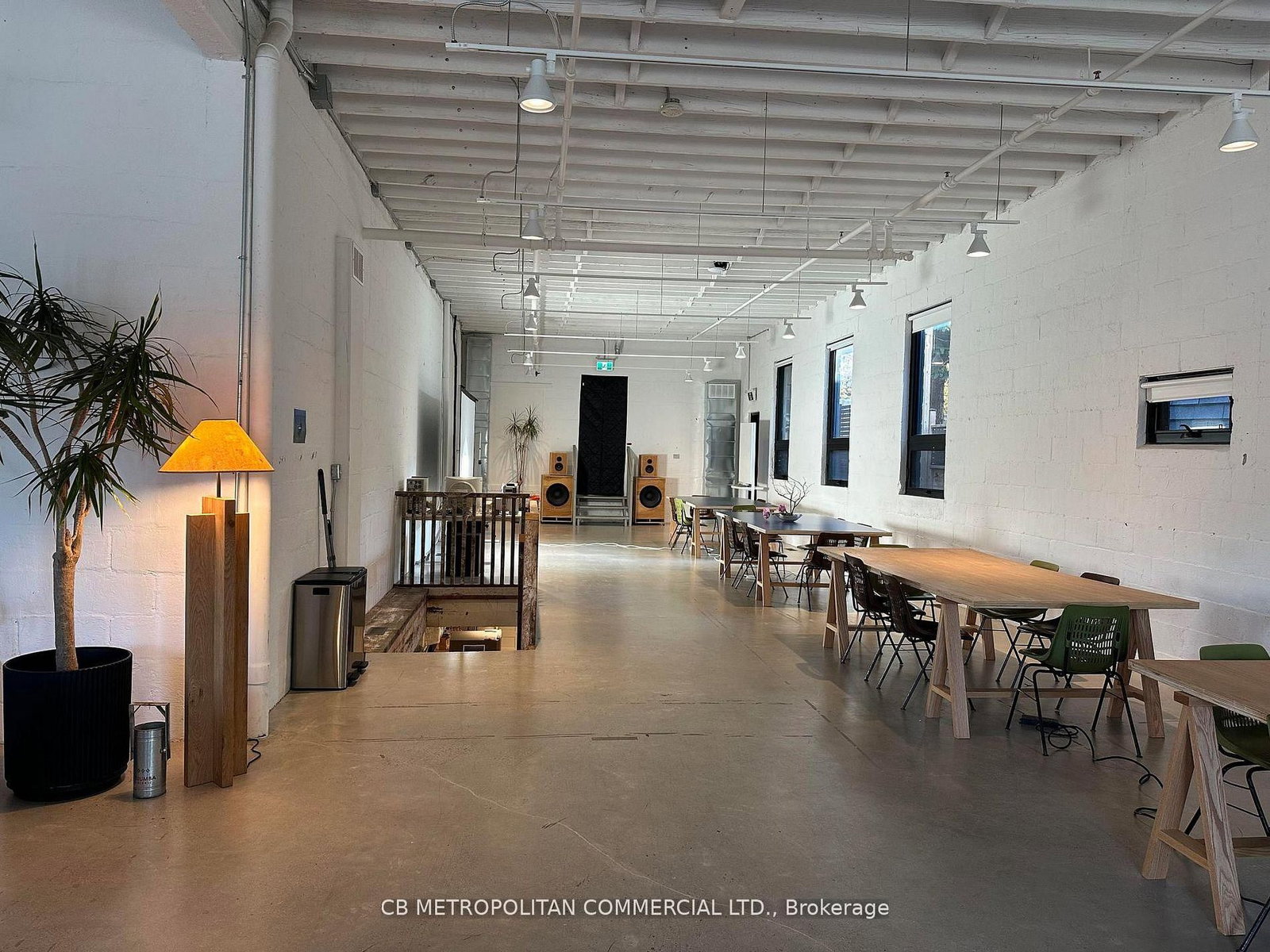 83-91B Walnut Avenue - Photo 3