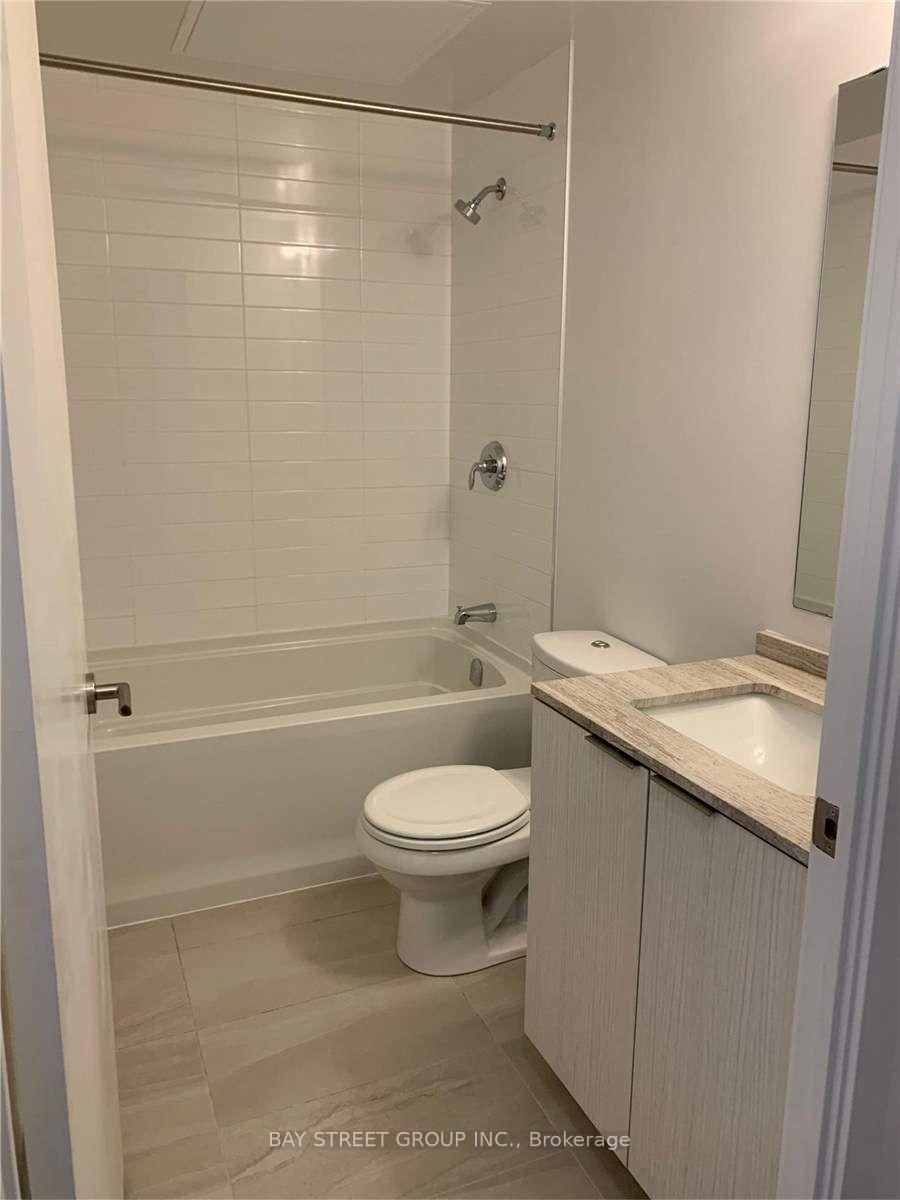 11 Wellesley Street W, Unit 614 - Photo 12