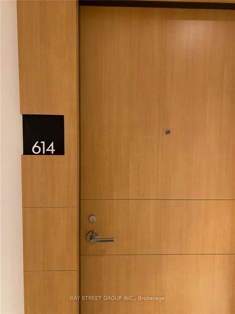 11 Wellesley Street W, Unit 614 - Photo 4