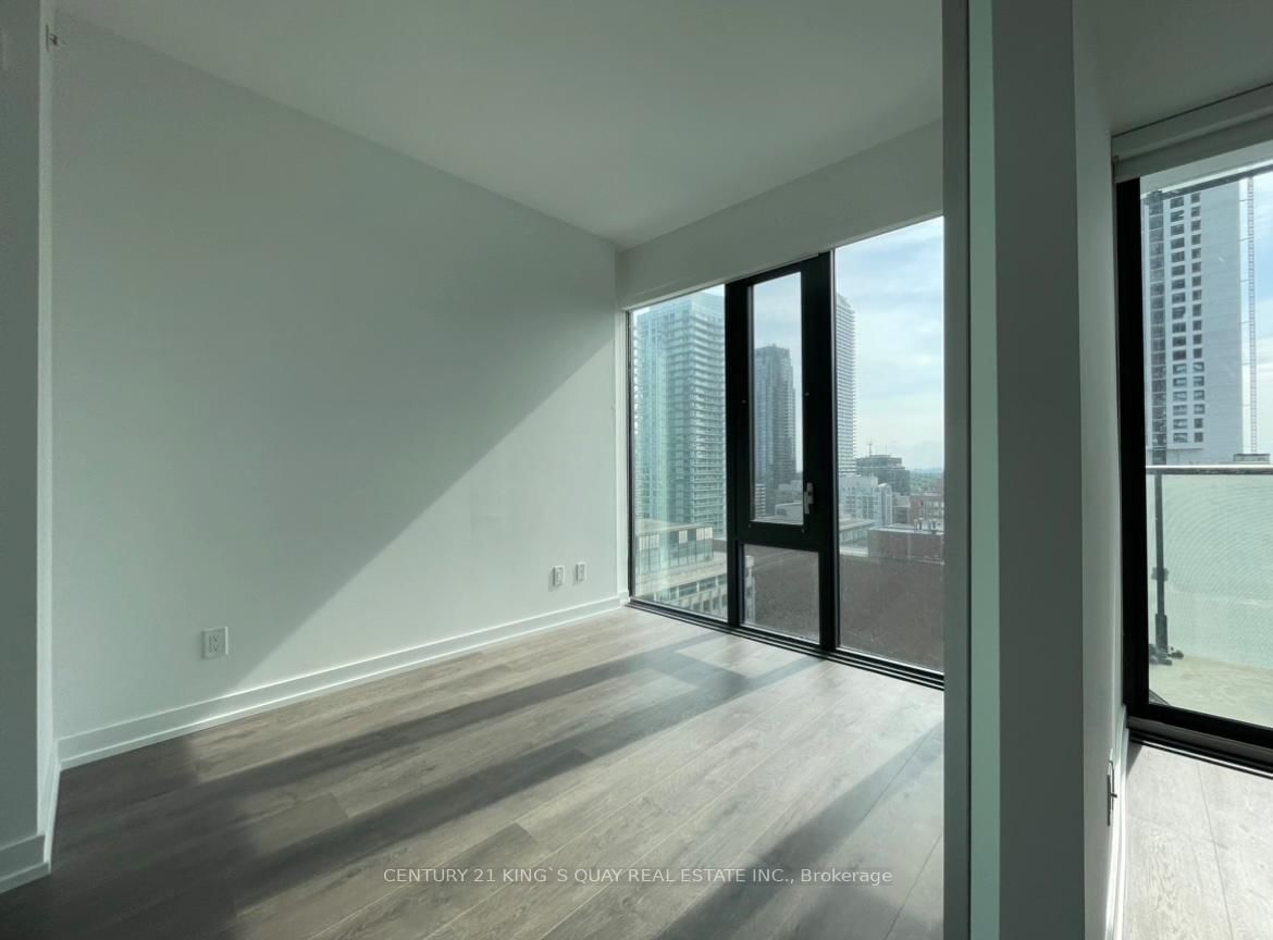 161 Roehampton Avenue, Unit 2013 - Photo 5