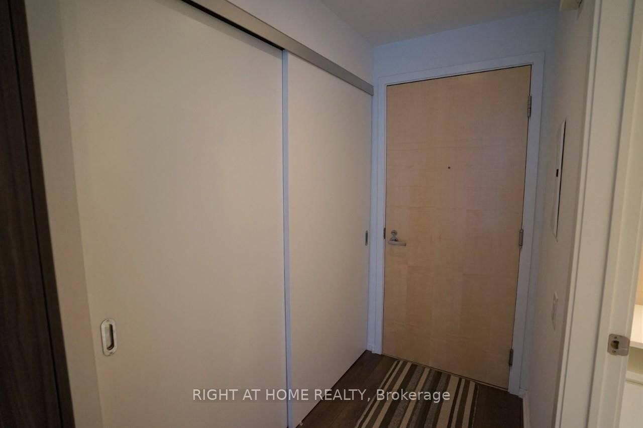 45 Charles Street E, Unit 2303 - Photo 12