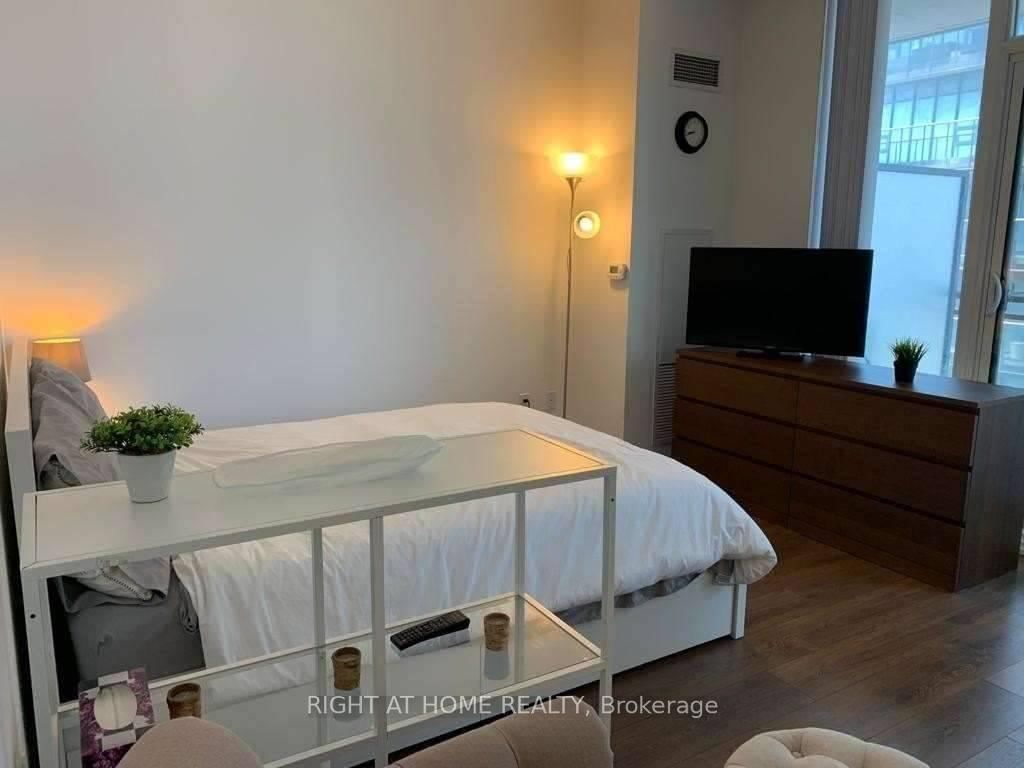 45 Charles Street E, Unit 2303 - Photo 4