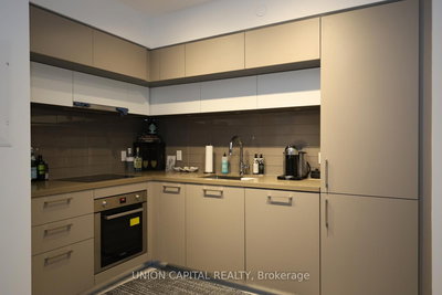 309 - 99 Foxbar Rd | Toronto | Image