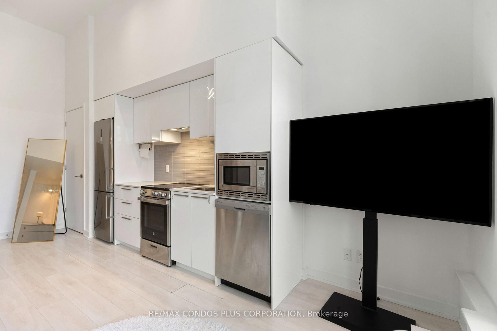 18 Maitland Terrace, Unit 606 - Photo 7