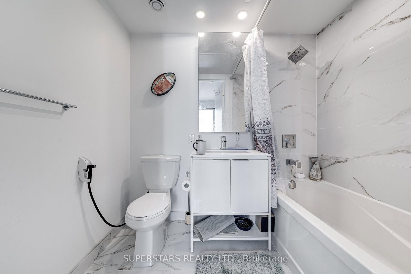 77 Shuter Street, Unit 1110 - Photo 12