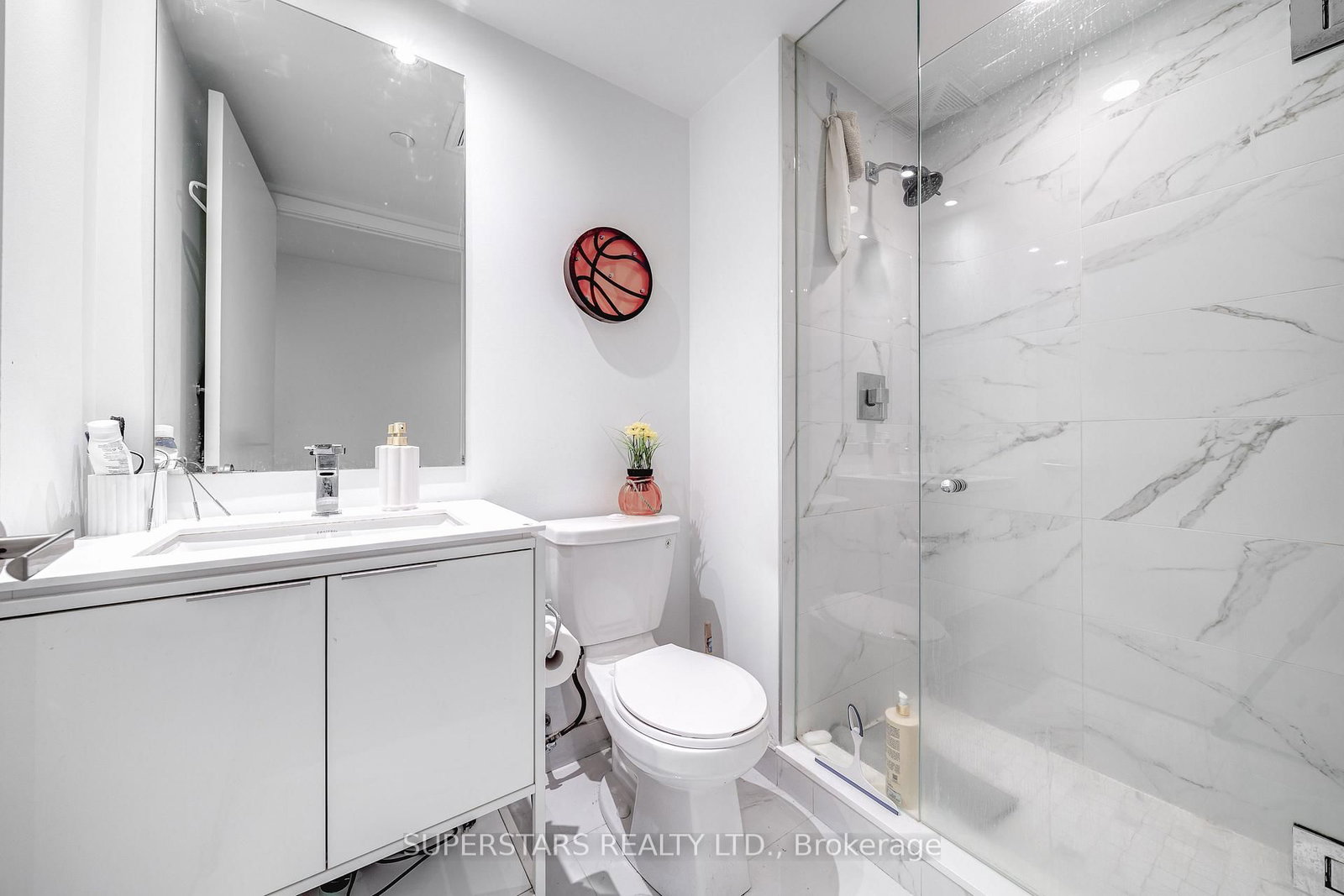 77 Shuter Street, Unit 1110 - Photo 13