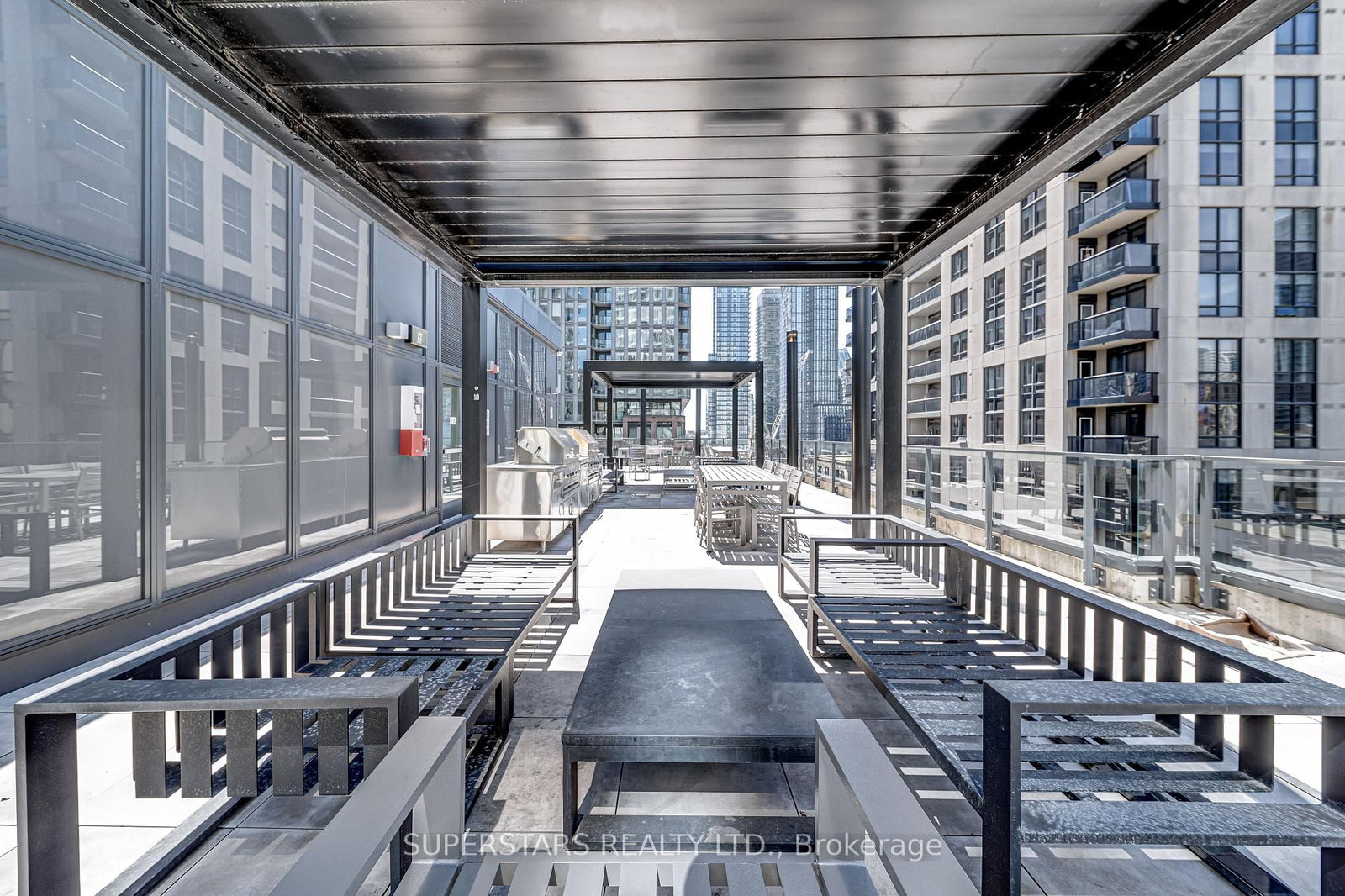 77 Shuter Street, Unit 1110 - Photo 27