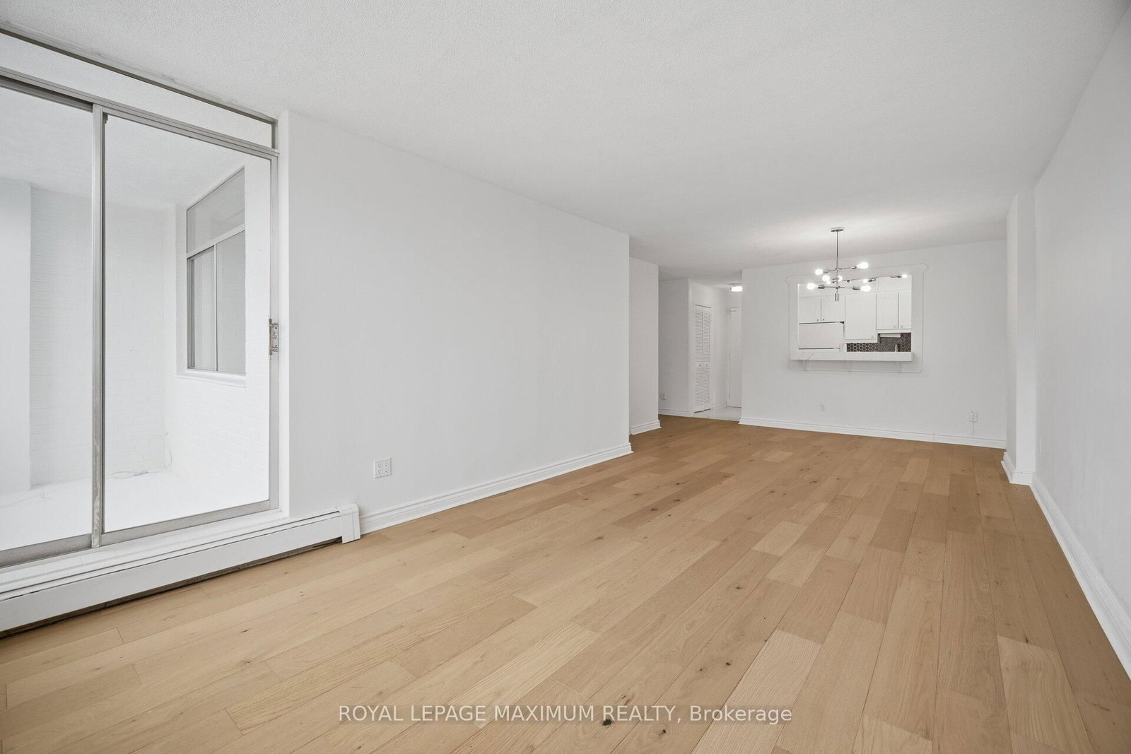 335 Lonsdale Road, Unit 407 - Photo 21