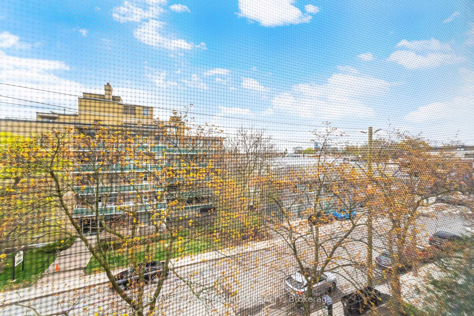 335 Lonsdale Road, Unit 407 - Photo 45