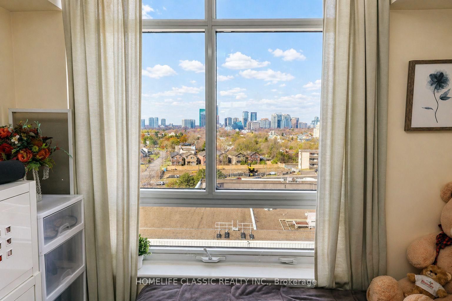 18 Kenaston Gardens, Unit 901 - Photo 3