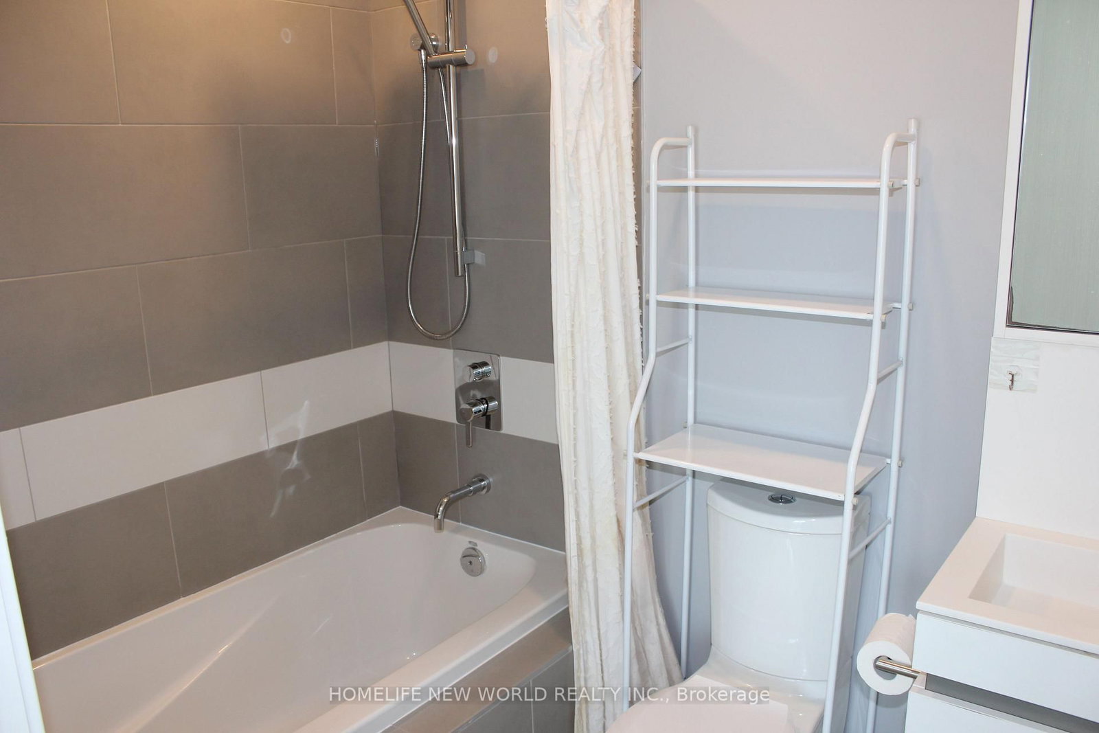 197 Yonge Street, Unit 2605 - Photo 6