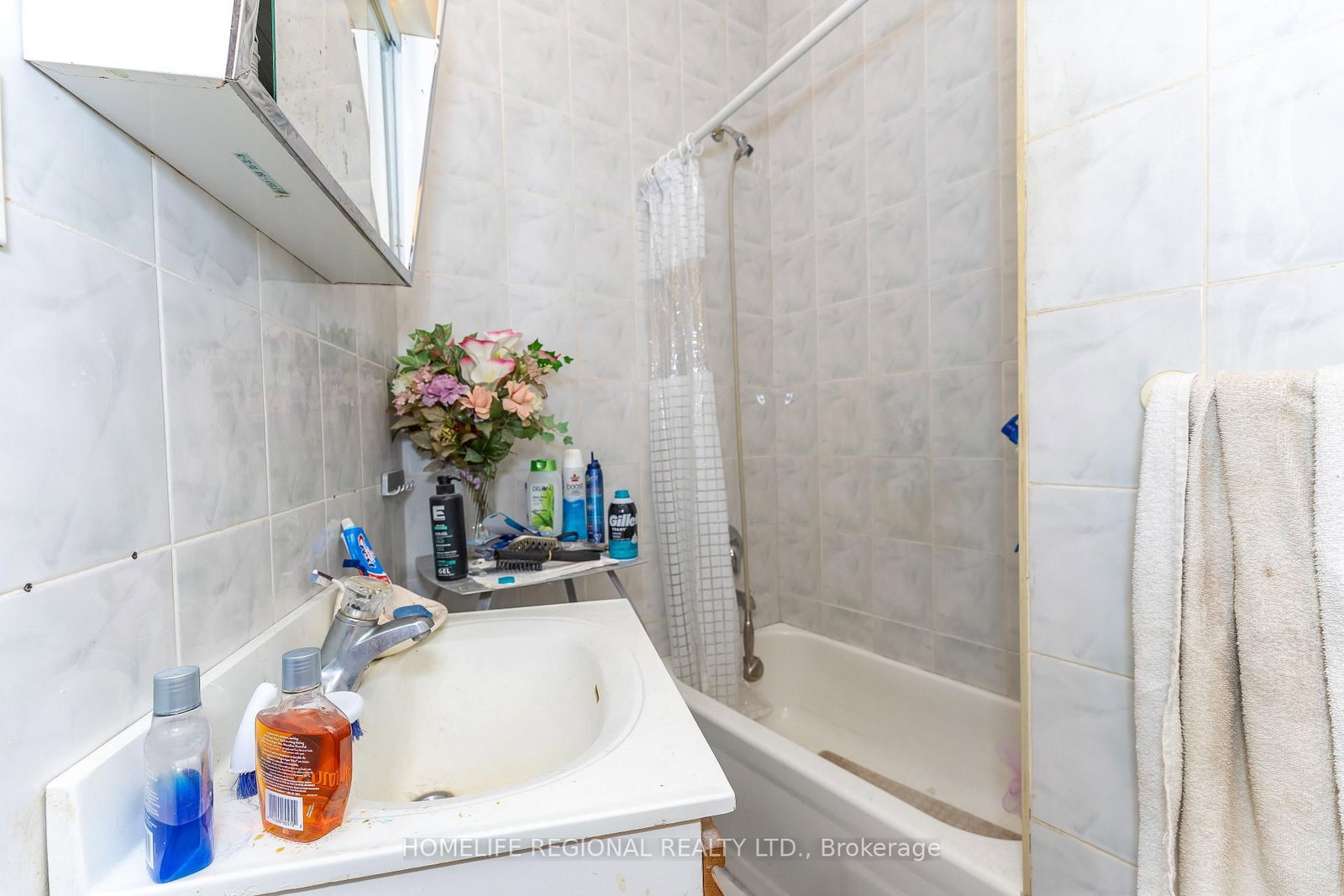 237 Roxton Road • Toronto, ON photo 17