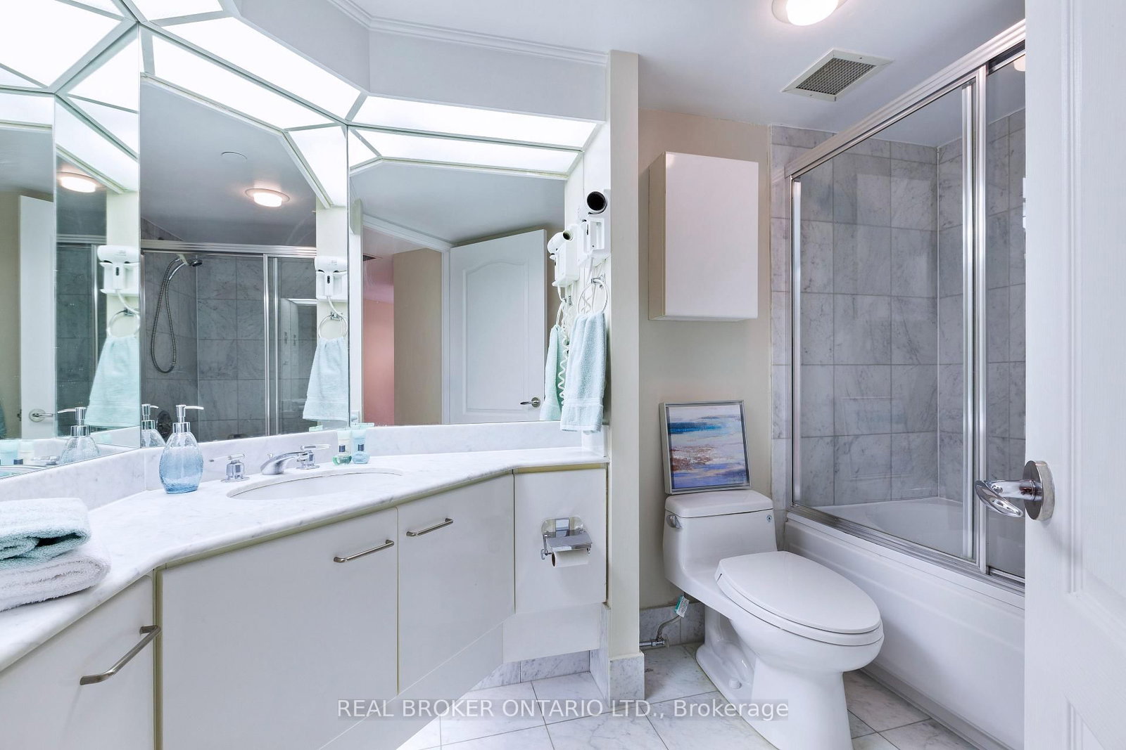 38 Elm Street, Unit 1110 - Photo 16