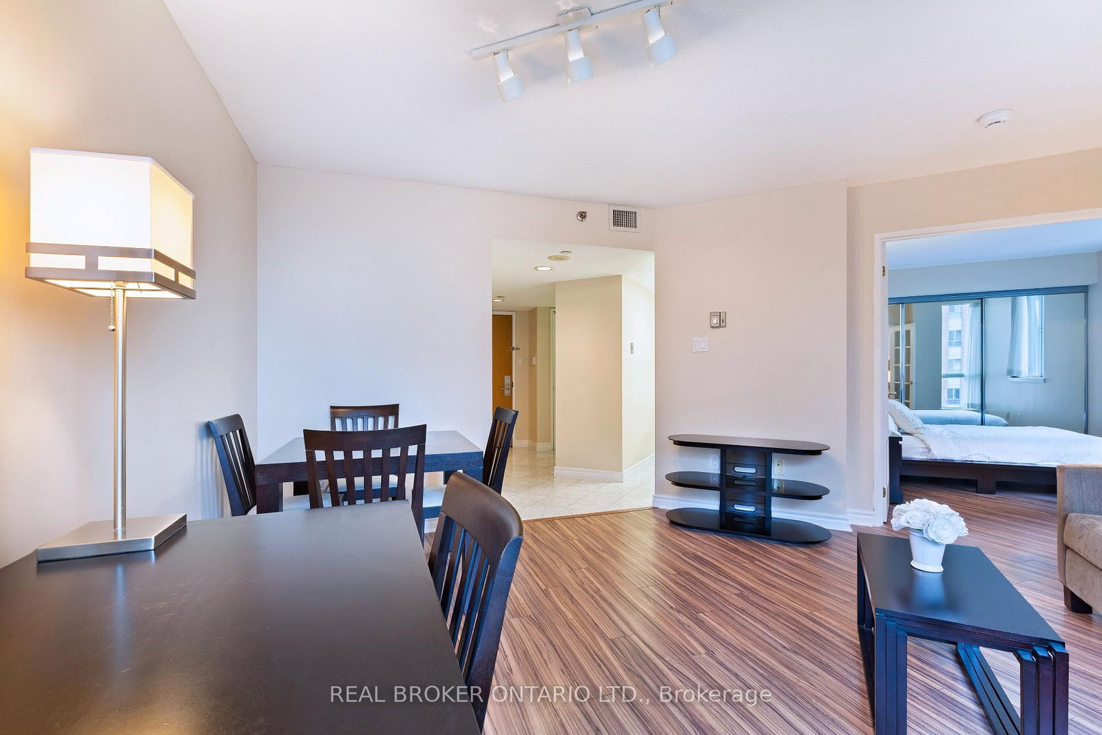 38 Elm Street, Unit 1110 - Photo 9