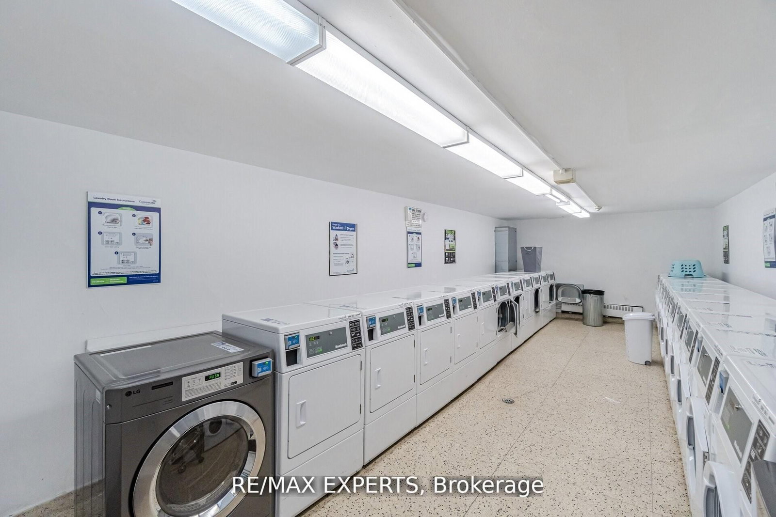 10 Parkway Forest Drive, Unit 306 - Photo 40