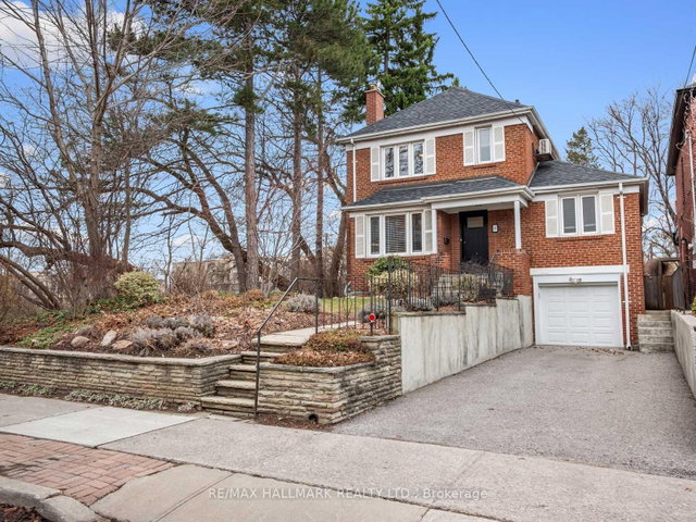 8 Glenvale Boulevard