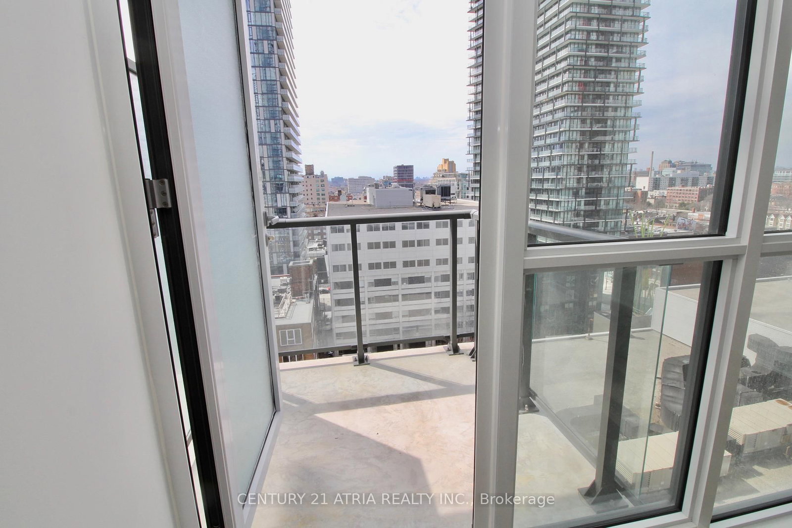 290 Adelaide Street W, Unit 1303 - Photo 11