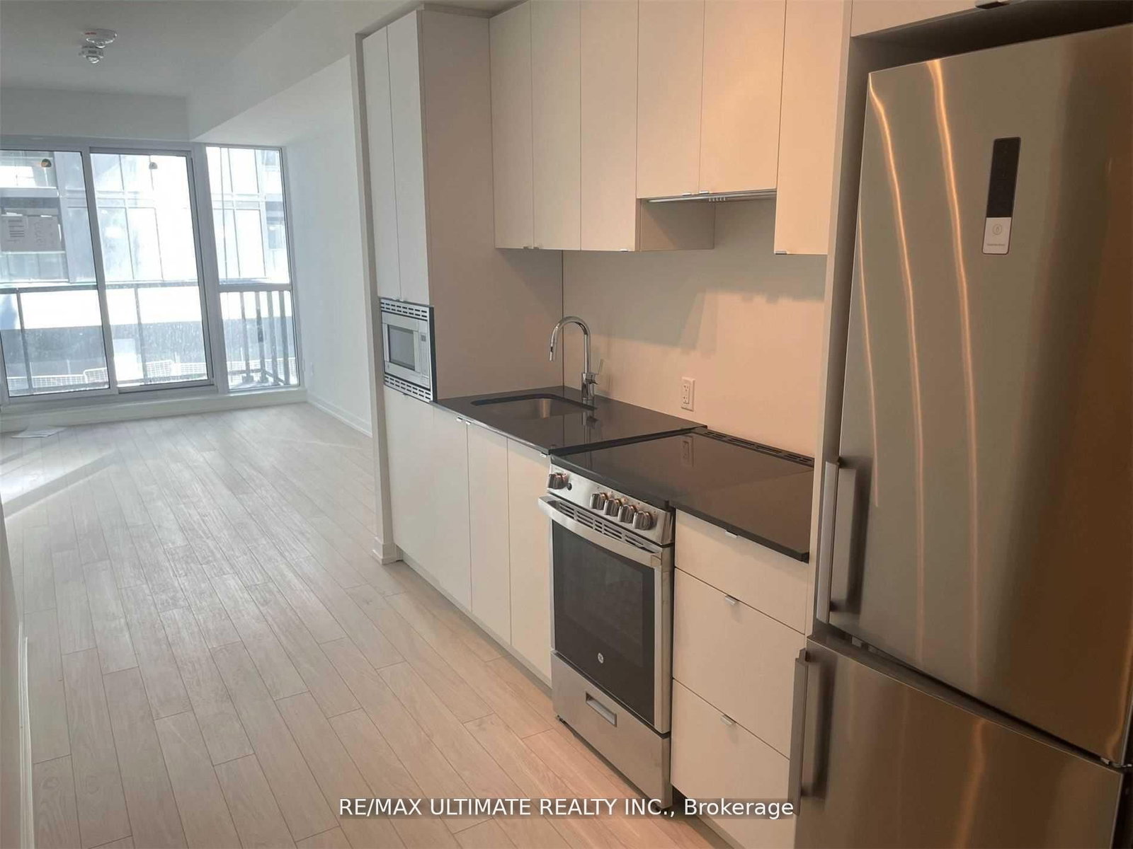 49 East Liberty Street, Unit 601 - Photo 4