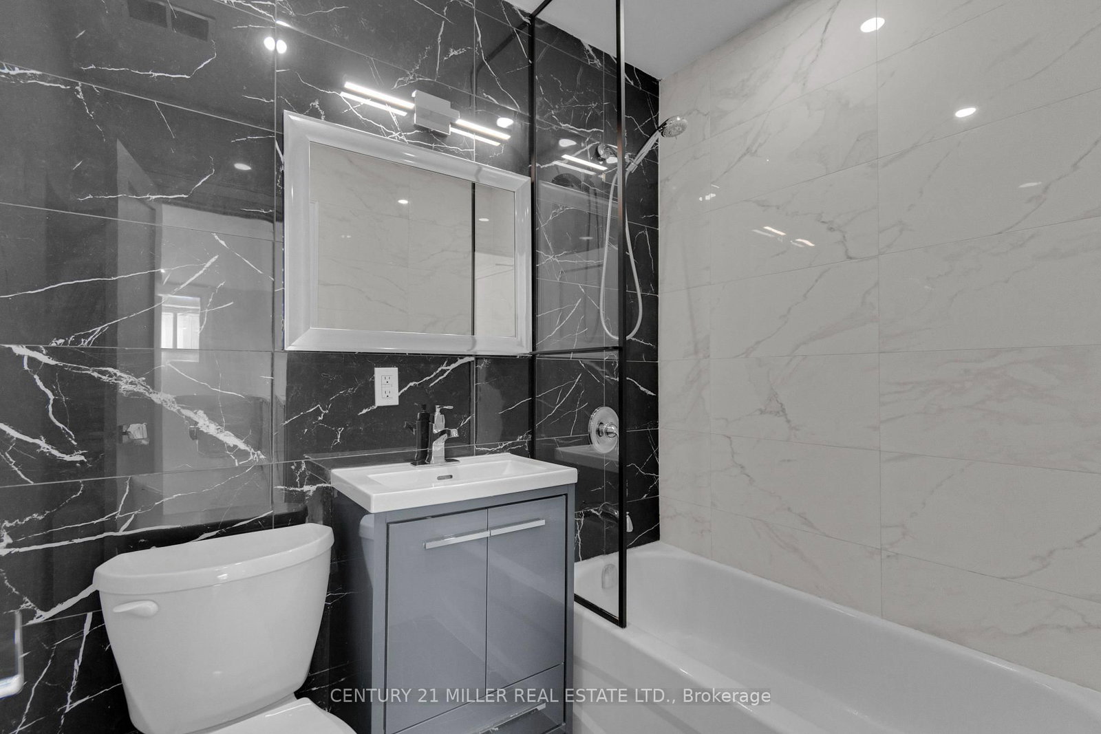 6 Saranac Boulevard, Unit 22 - Photo 18