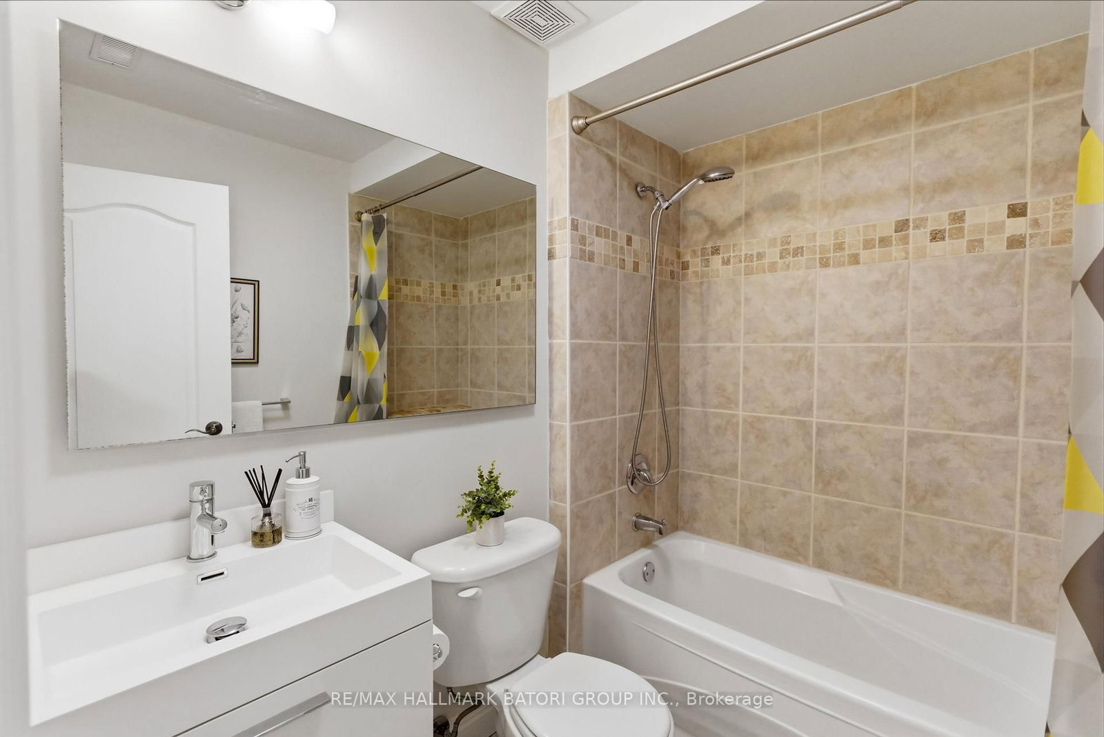 137 Latimer Avenue - Photo 36