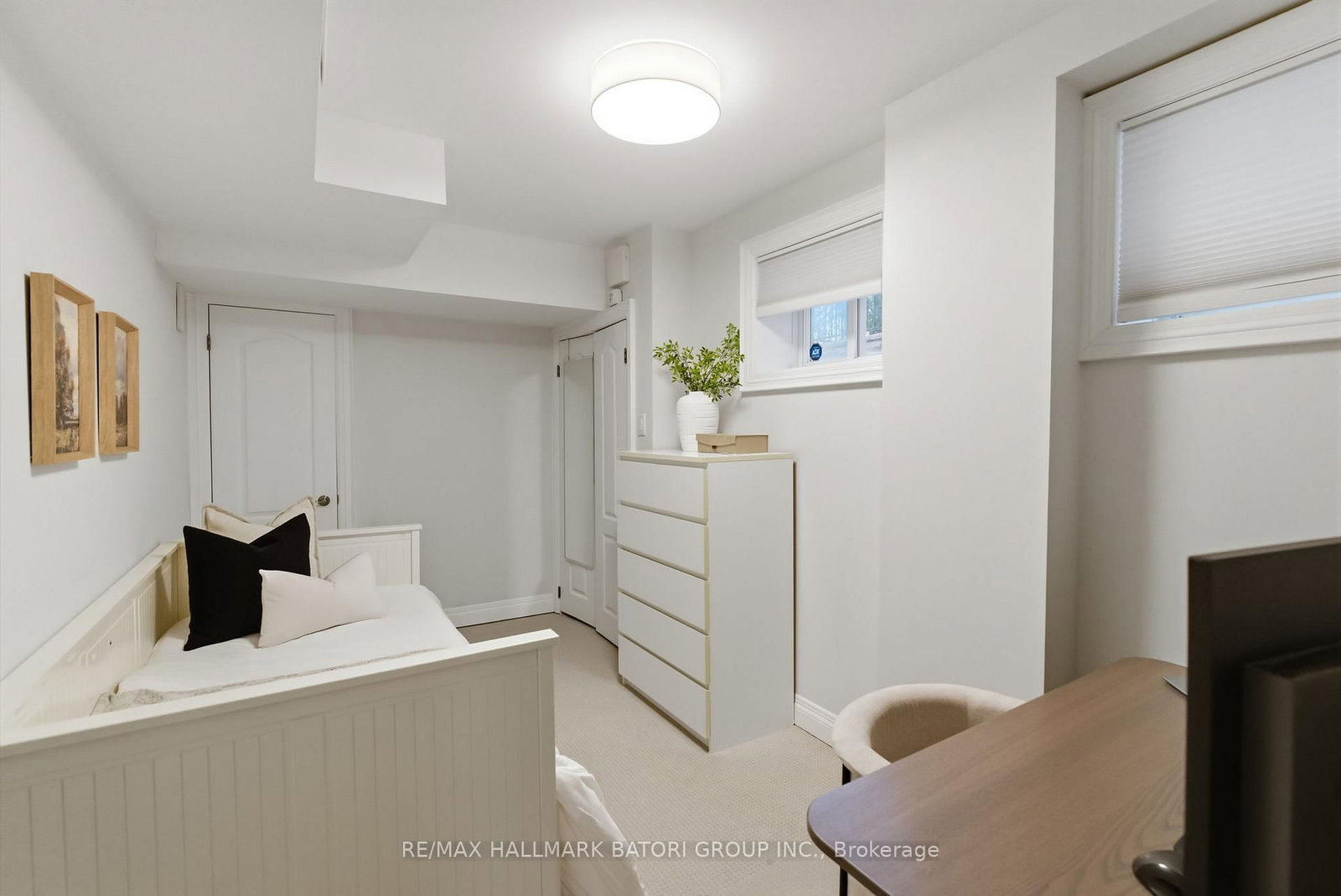 137 Latimer Avenue - Photo 43