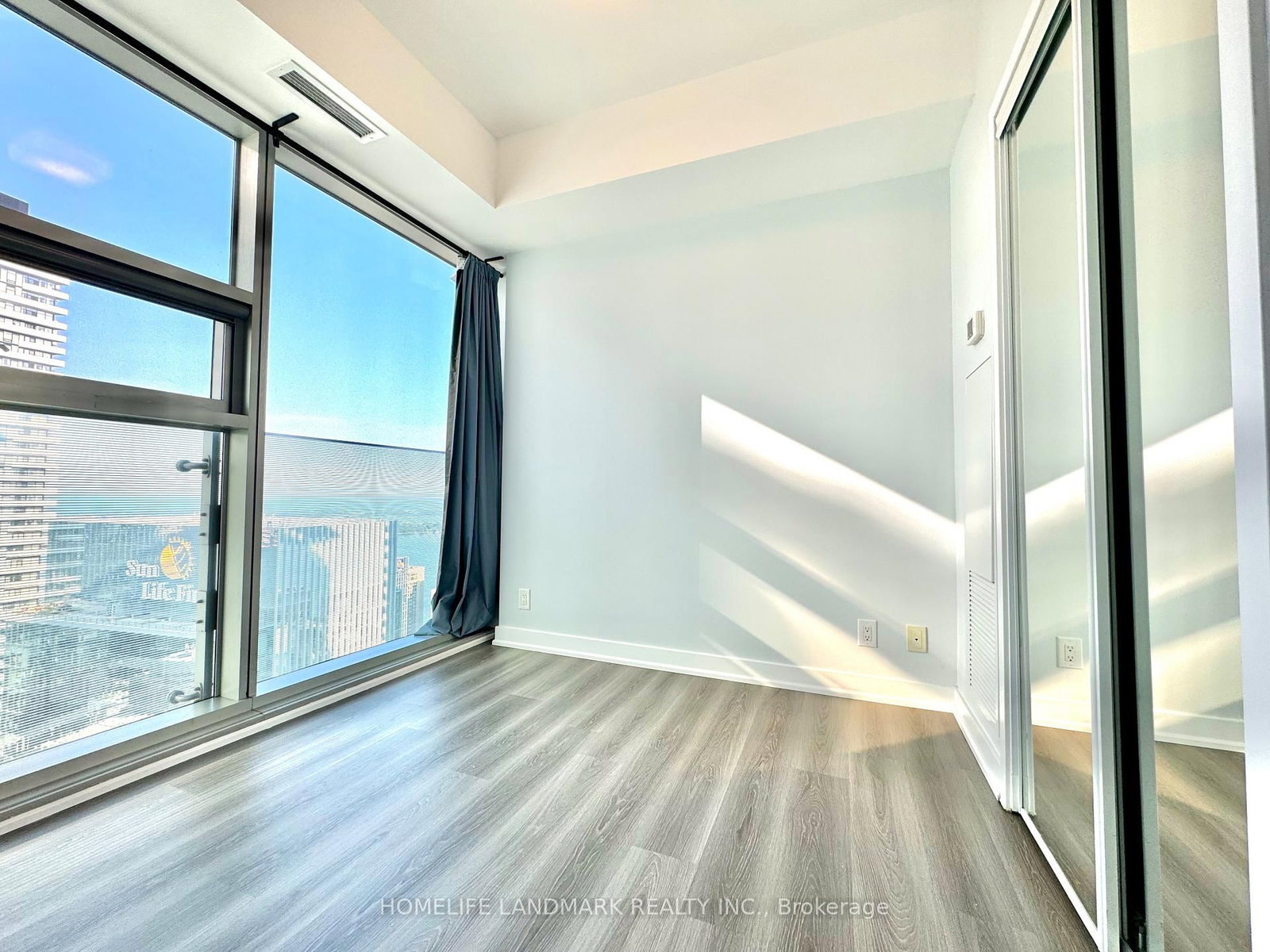 12 York Street, Unit 5110 - Photo 22