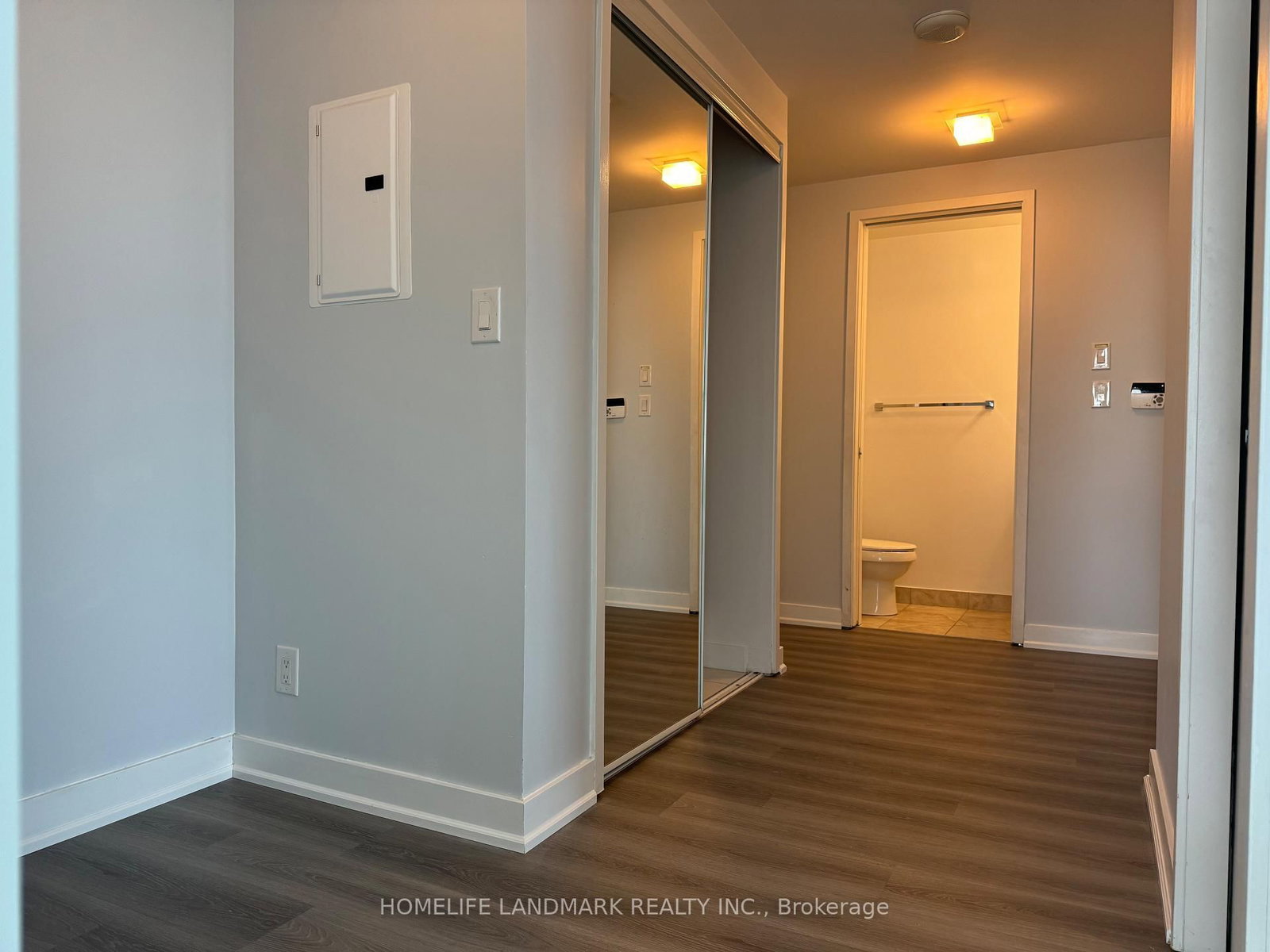 12 York Street, Unit 5110 - Photo 8