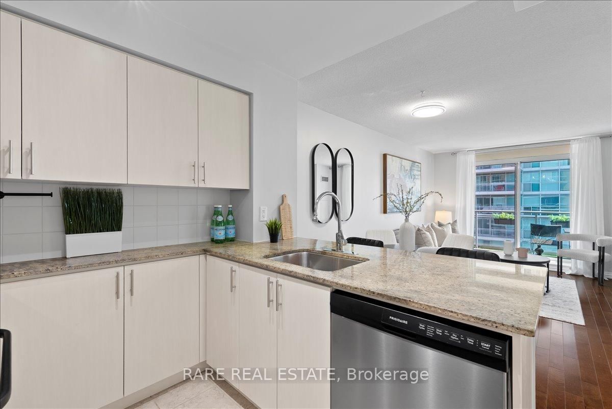 50 Lynn Williams Street, Unit 2211 - Photo 8