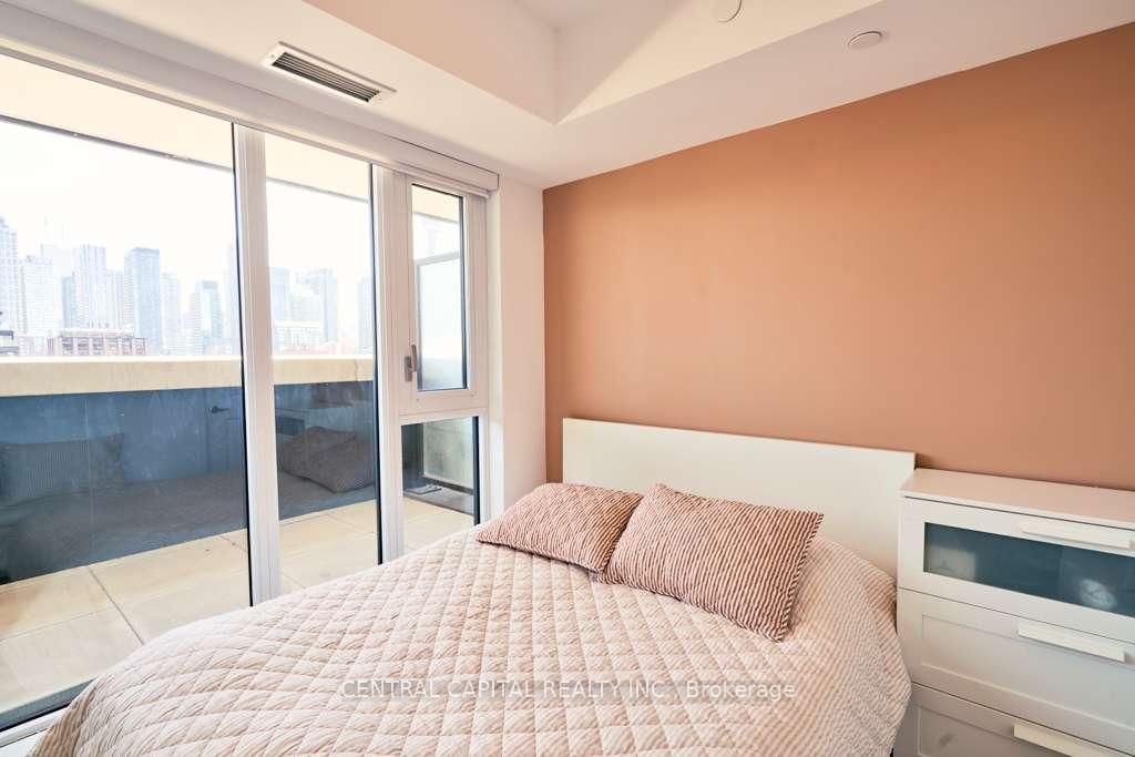 543 Richmond Street W, Unit 1109 - Photo 10