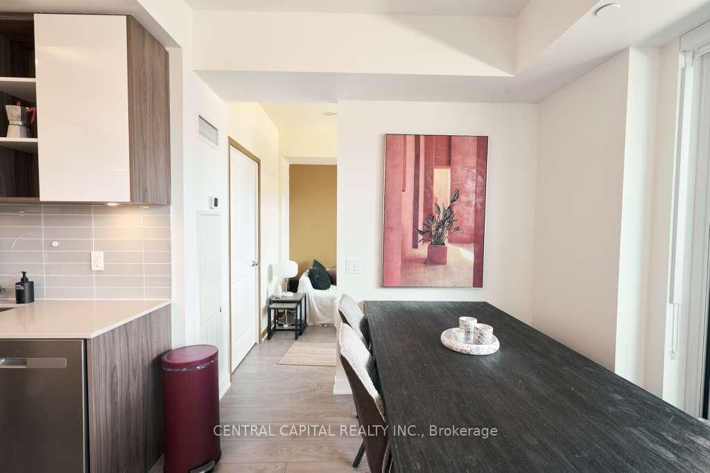 543 Richmond Street W, Unit 1109 - Photo 8