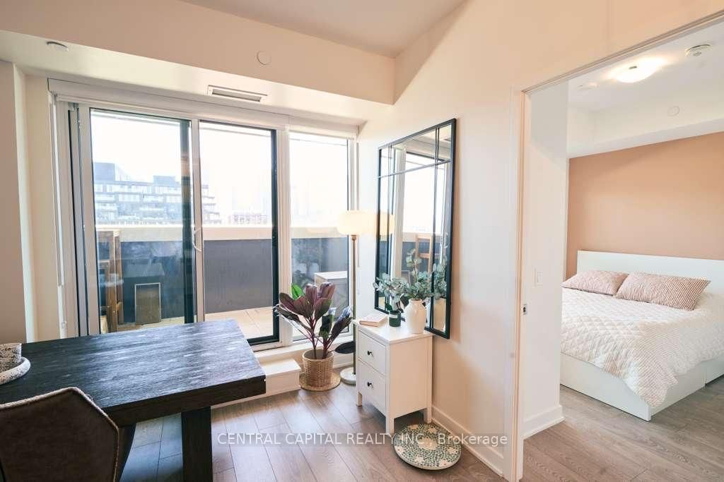 543 Richmond Street W, Unit 1109 - Photo 9