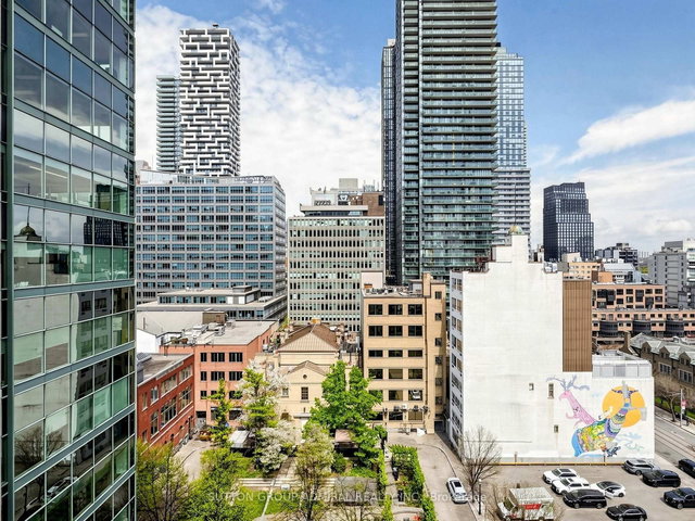 1302 - 92 King Street E
