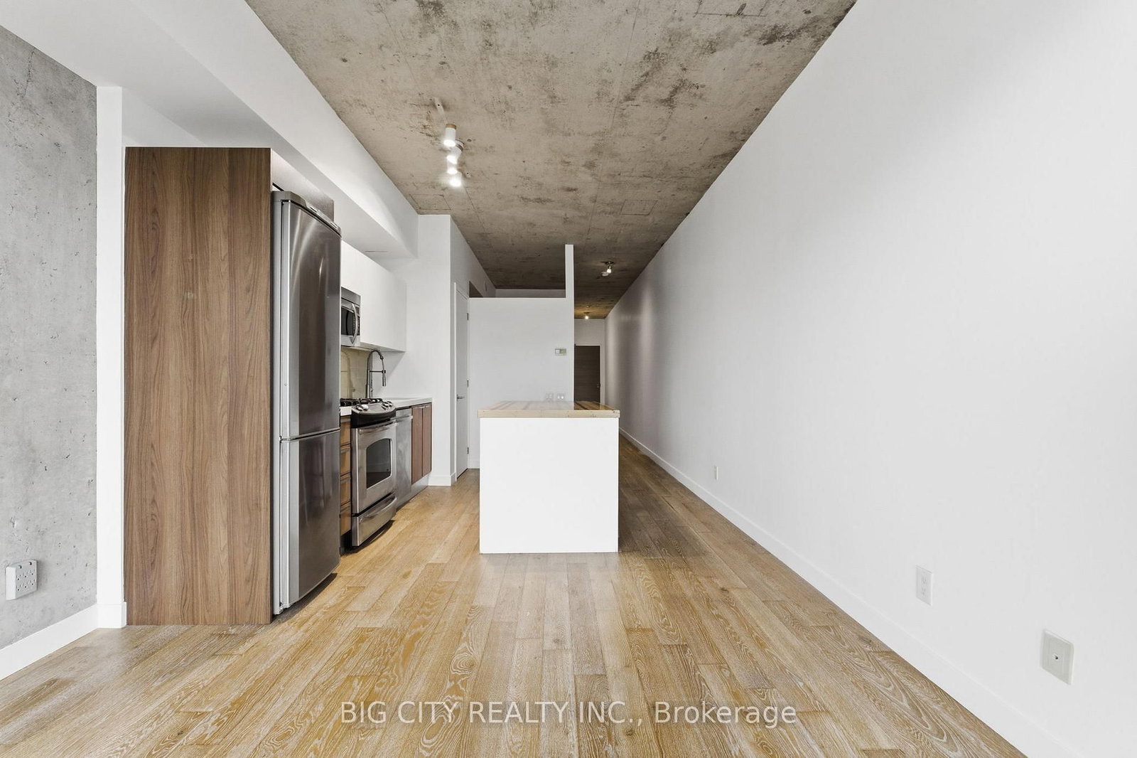 25 Stafford Street, Unit 502 - Photo 19