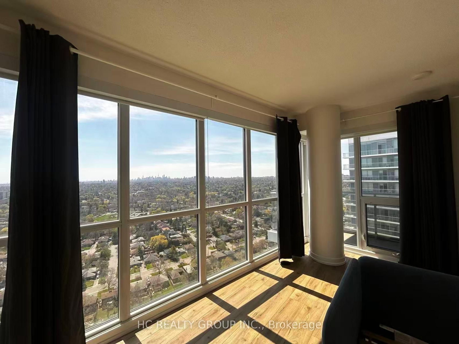 117 Mcmahon Drive, Unit 3803 - Photo 14