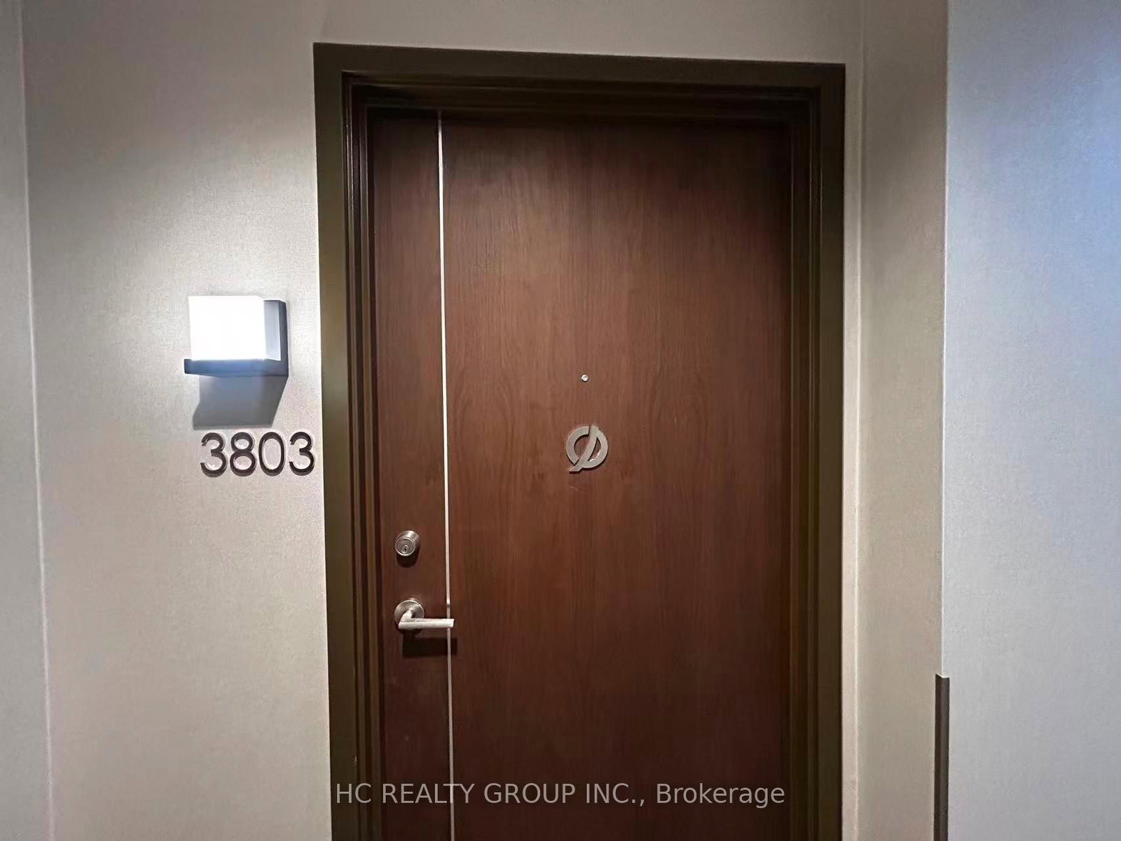 117 Mcmahon Drive, Unit 3803 - Photo 2