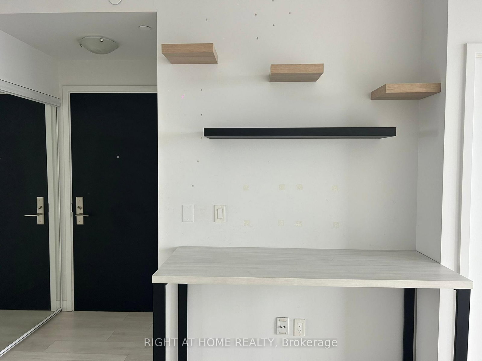 8 Eglinton Avenue E, Unit 5506 - Photo 6