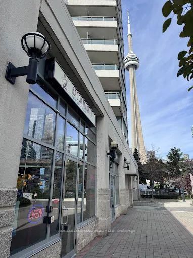 228 Queens Quay W, Unit 8