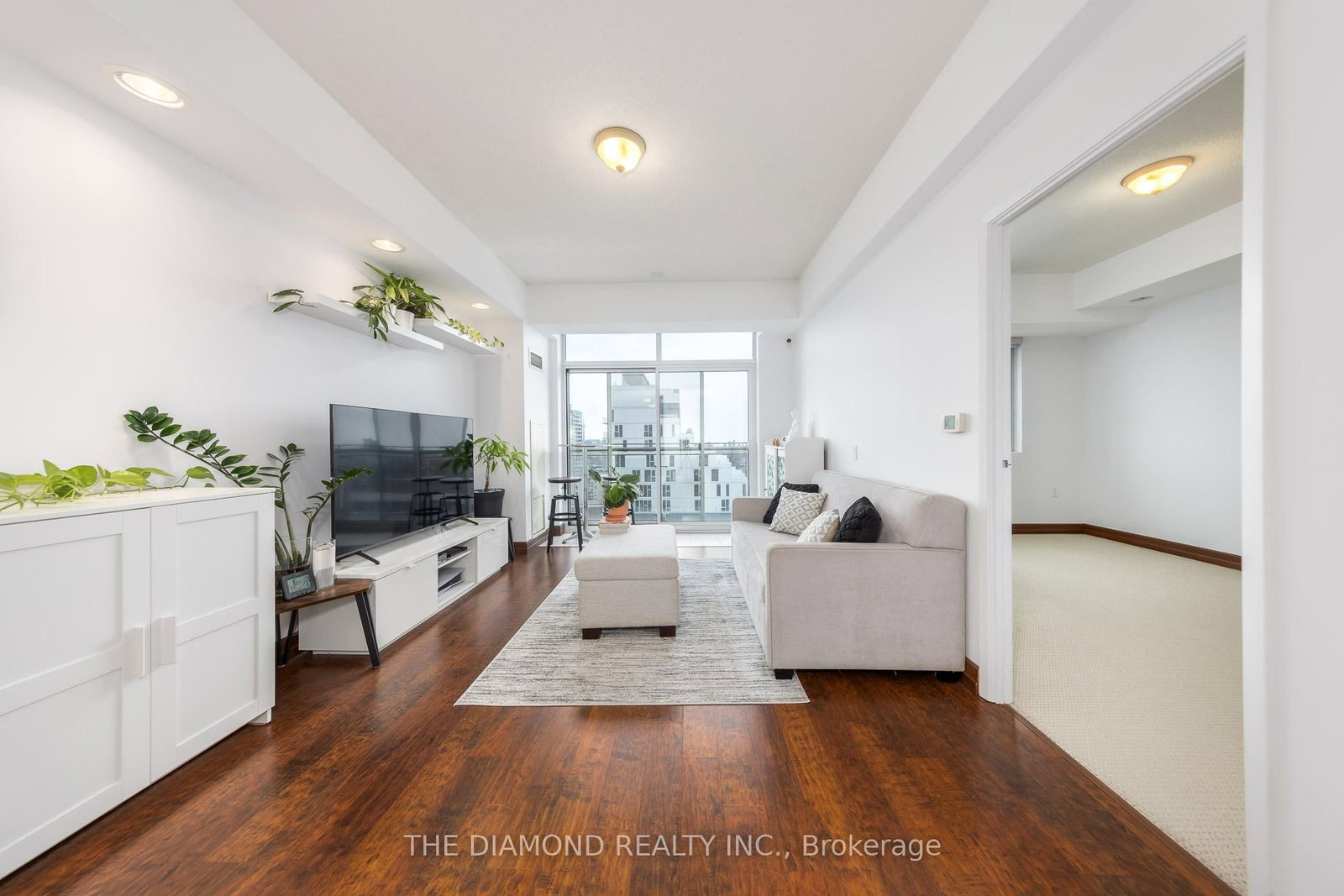 15 Maplewood Avenue, Unit PH 5 - Photo 9